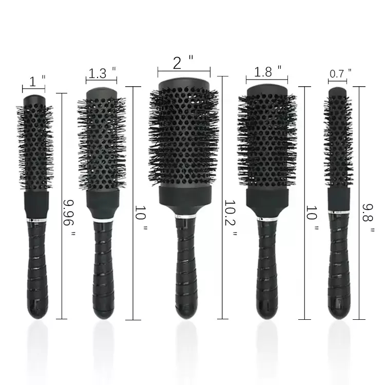 Quais são as vantagens do uso de resina ou materiais plásticos de alta qualidade para o conjunto profissional de escovas de cabelo redondas?